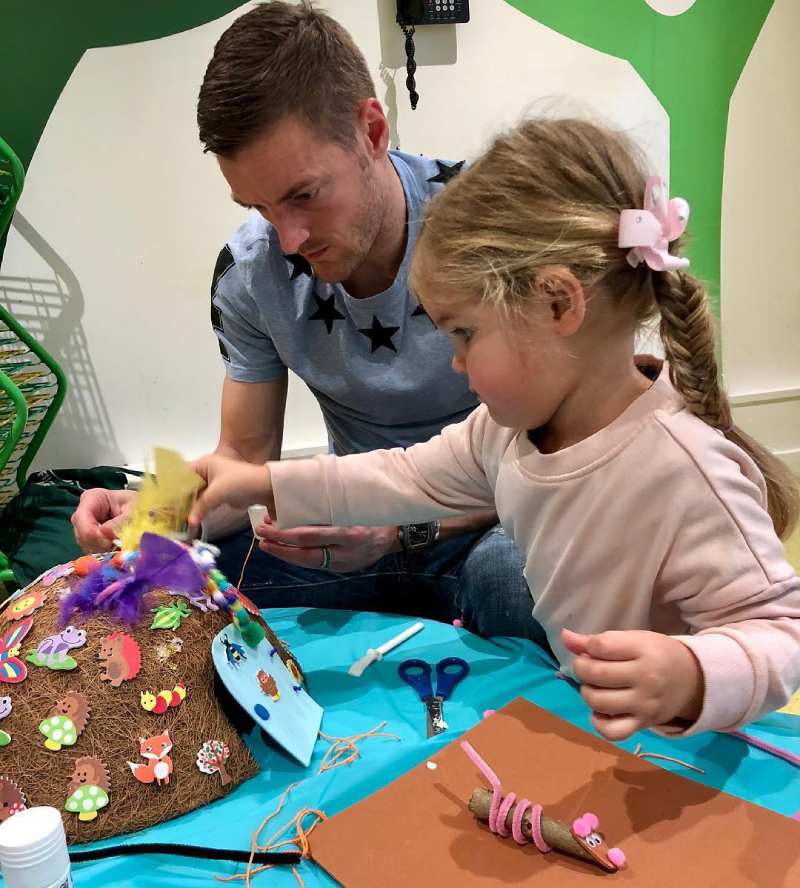 Jamie Vardy playing with his little daughter