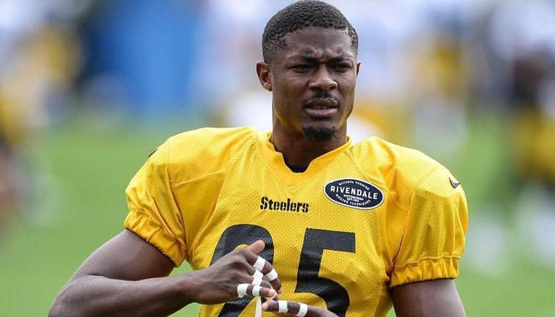 Artie Burns Net Worth