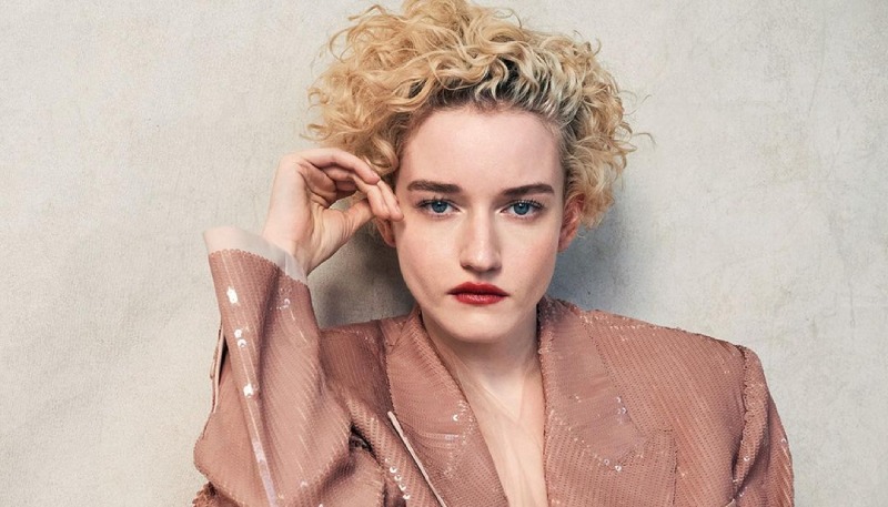 Julia Garner Net Worth