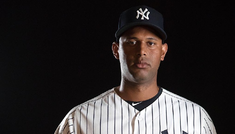 Aaron Hicks Net Worth